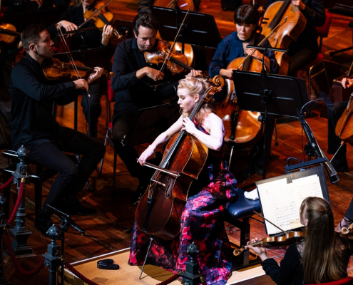 Harriet Krijgh Schumanns Celloconcert (C) Annemiek Kool